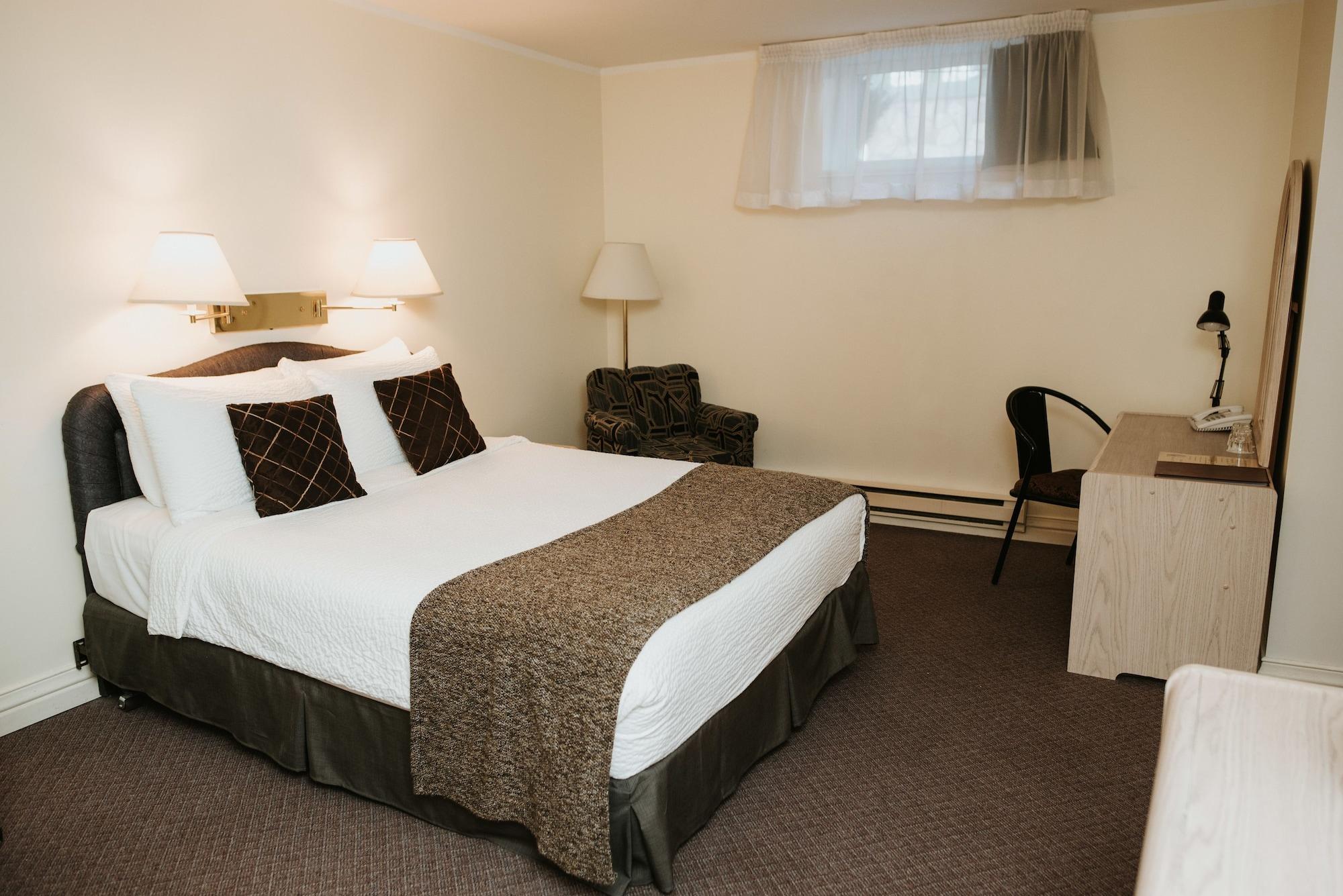 Airport Hotel Mara Рига Экстерьер фото