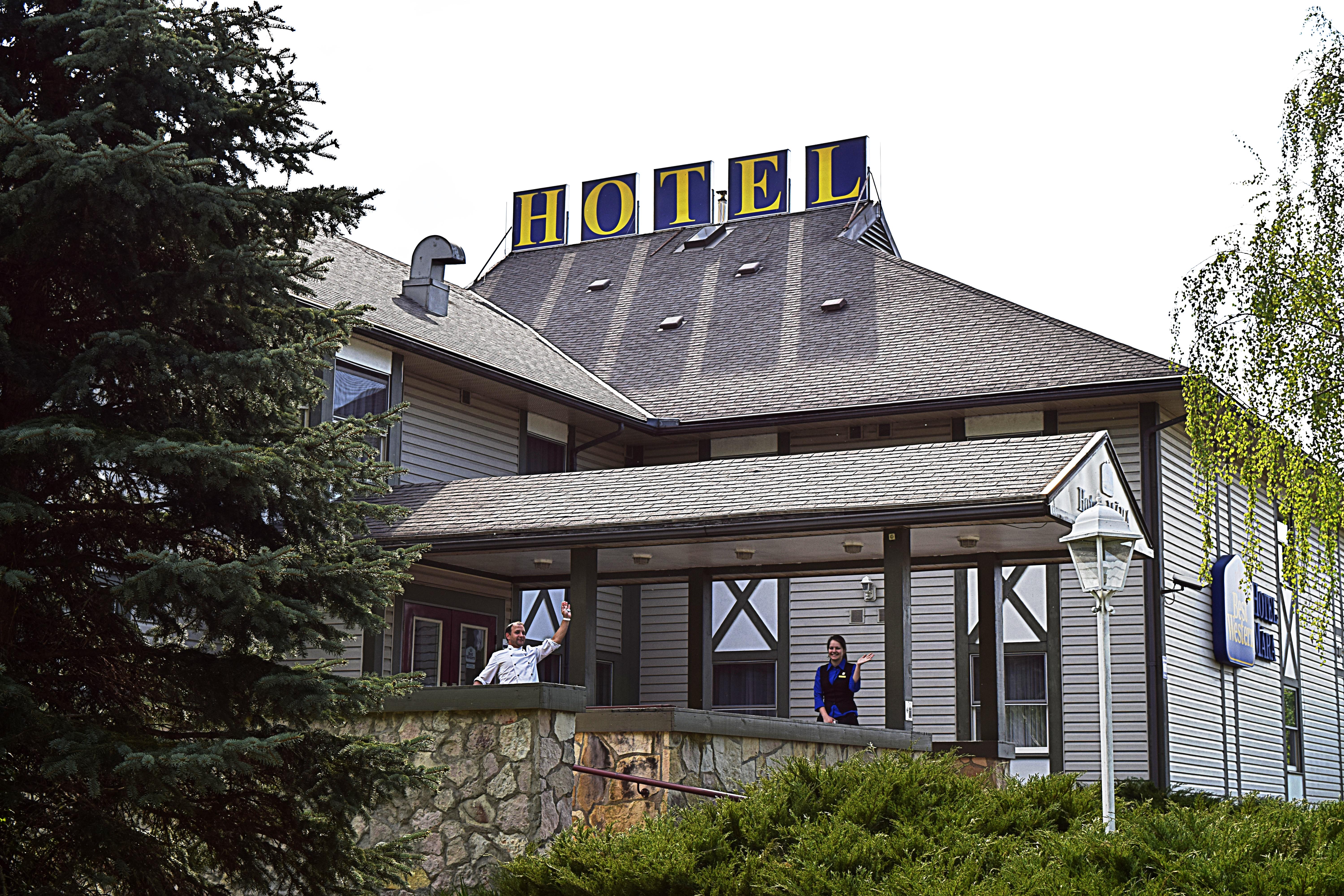 Airport Hotel Mara Рига Экстерьер фото